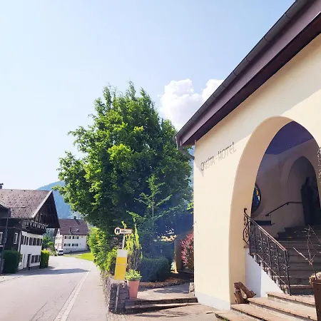 Wanderhotel Garni Cresta 3*