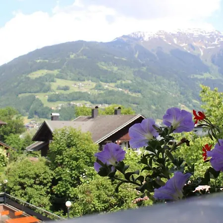 Frühstückspension Cresta Montafon Tschagguns